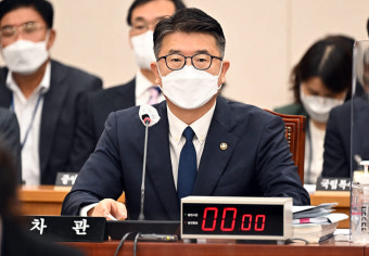 [2022 국정감사] 교육위, 증인 날치기 채택 vs 동행명령 요구 공방