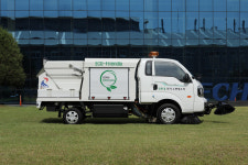 리텍, 1톤 전기 노면 청소차 출시…6시간 연속 작업