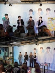 노을로 물든 가을밤…팬미팅 ‘우리들의 스무 번째 이야기’ 성료