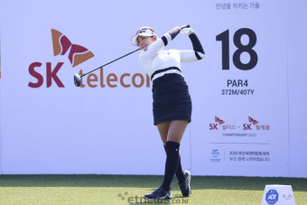 [포토]배소현, 6언더 파 단독 선두로 경기 마쳐요