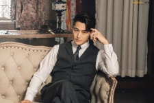 김범, ‘구미호뎐1938’ 살벌 모던보이 변신 임박…포스터 촬영현장 공개