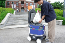 “로봇 배송 상용화 한발 더” 세븐일레븐, 건국대서 3차 실증 운영