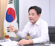 [데스크가 만났습니다]조현정 비트컴퓨터 회장 “40년 벤처 생존 키워드 생태계·후배 육성·윤리경영”