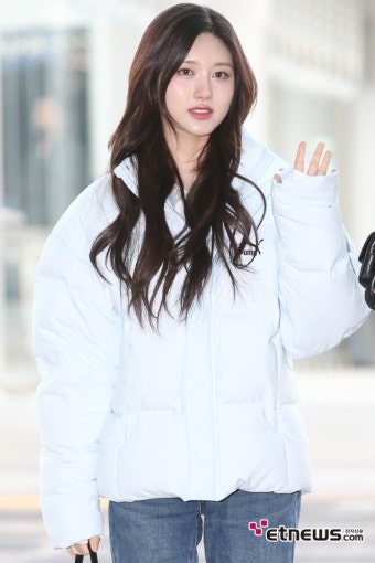 [포토] 아이브 가을, '추위에 눈물이 날거 같아'