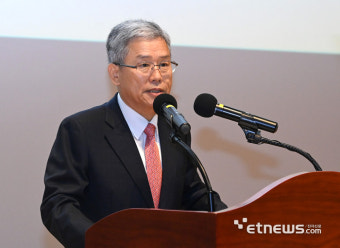 김동철 한전 사장 “한 해 이자 3.3조..요금 정상화 최대 과제”