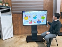 유엔젤 토모노트와 스마트터치, 전자칠판 활용한 미래놀이교육 협업