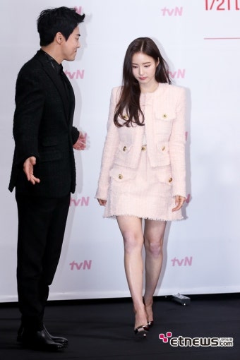 [포토] 신세경, '핑크빛 각선미'