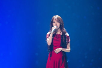 아이유, 9월 상암서 HER 앙코르 확정…“첫 월드투어 기다림 보답”(H. E. R. 콘서트)