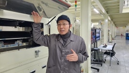 “전극 건조를 4배 빠르게” 나래나노텍, 광 건조 배터리 전극공정 장비 개발