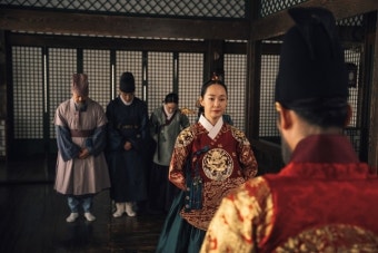 '세자가 사라졌다' 명세빈, '당황-여유-섬뜩, 우아함 속 3단 광기'