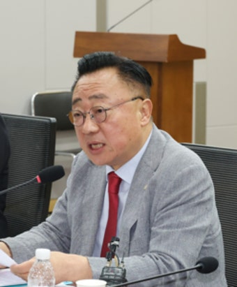 고동진, 1호 법안 '반도체특별법' 발의…“지금이 다시 오지 않을 마지막 기회”