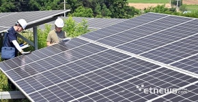 장마 앞두고 산지 태양광 발전 시설 점검