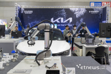 기아산업광주전남총판 | [2024 광주미래산업엑스포]현대차 테크관·기아차관 눈길