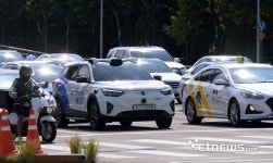 국내 첫 심야 자율주행 택시, 유연한 끼어들기 대처…구급차 사이렌까지 인지