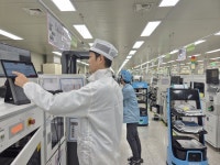 성보산업, 제조공장에 KT 서빙로봇과 하이오더 도입