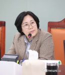 서현옥 의원, 경기도 AI 반도체 산업 육성 및 데이터 공유 협약 질의