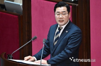 여당 향해 발언하는 박찬대