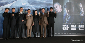 [ET현장] 독립 향한 일반대중의 먹먹한 이야기 영화 하얼빈(종합)