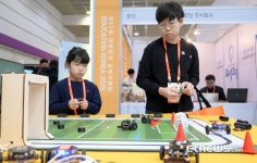 코딩로봇으로 즐기는 축구게임