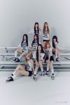 유니스, 4월 신보 컴백확정…亞투어 등 열일 예고