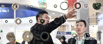 순수 뉴로기술입니다