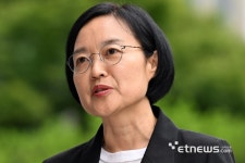 한성숙 중기부 장관 후보자  “중소기업 혁신성장에 역량 쏟겠다”