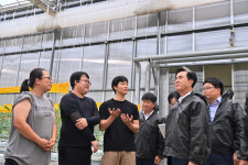 충남 스마트팜 사관학교, 정예 청년농 산실 자리매김…47개 임대 농장 운영
