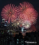 [포토] 화려함 뽐내는 서울세계불꽃축제