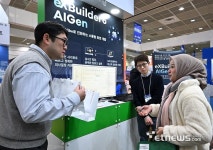 [소프트웨이브 2025]“한국 AI 기술력 상당”…해외 바이어들 주목