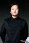 [ET포토] 술 빛는 윤주모, '카리스마 본능'