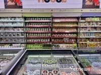 [르포] CU, 디저트 특화 편의점 승부수 띄웠다…CU성수디저트파크 오픈