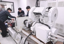[포토] 친환경차 구동 모터 성능 검증 준비