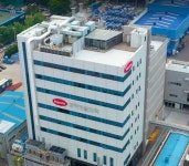 임종훈 한미정밀화학 대표, 한미사이언스 지분 2.5% 매각…“거버넌스 안정화”