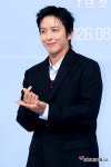[ET포토] 정용화, '저도 하트 접시'