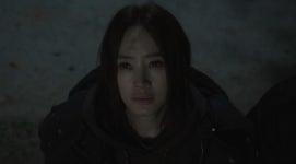 김혜수, '지금 불륜이 문제가 아닙니다' 중심 지킨 '압도적 존재감'