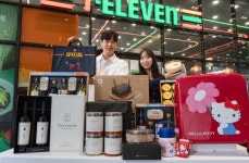 편의점 추석선물, 프리미엄·취향·이색상품으로 진화…명절 장보기 채널 경쟁
