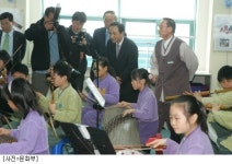 김명곤 장관, 소리꾼으로 돌아가는가