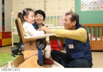 SK C＆C, 임원부부 나서 장애아동 위한 사회봉사