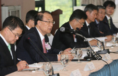 와이브로 투자하게 해 달라…IT중소벤처 간담회
