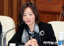 진선미 내가 부적격? 새누리당도 다 빠져야