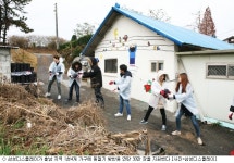삼성디스플레이, 충남 지역 소외계층에 연탄 지원