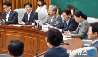 [포토]국민의당, '이유정 헌법재판관 후보 지명 철회 촉구'
