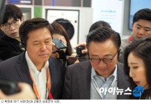[MWC2018] 박정호-고동진 갤S9 함박웃음