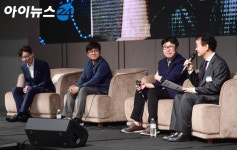 [아이포럼2019] 마케터가 기술을 다 알아야 할 필요 있나요?