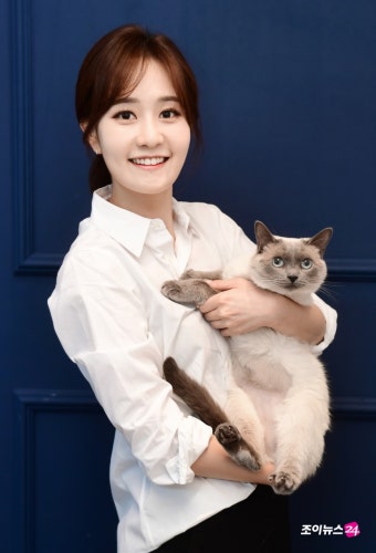 MBC 간판 아나, 김수지 임신 8개월, 라디오스타 생방송 중 입덧 어려움 공개