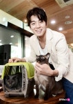 [스타♡펫 HD포토]김민규, 훈남배우는 퇴근 후 고양이 집사