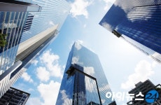 국민연금 5% 투자기업, 이사보수 한도대비 평균 절반 지급