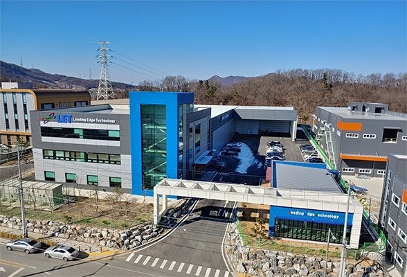 엘이티, 공모가 밴드 상단 7,800원 확정…171억 조달 성공 | 포토뉴스