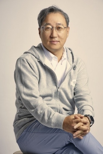 윤호영 카카오뱅크 대표 연임 확정…진웅섭 전 금감원장은 사외이사 합류