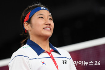 [올림픽포토]안세영, '위페이 강력하네'